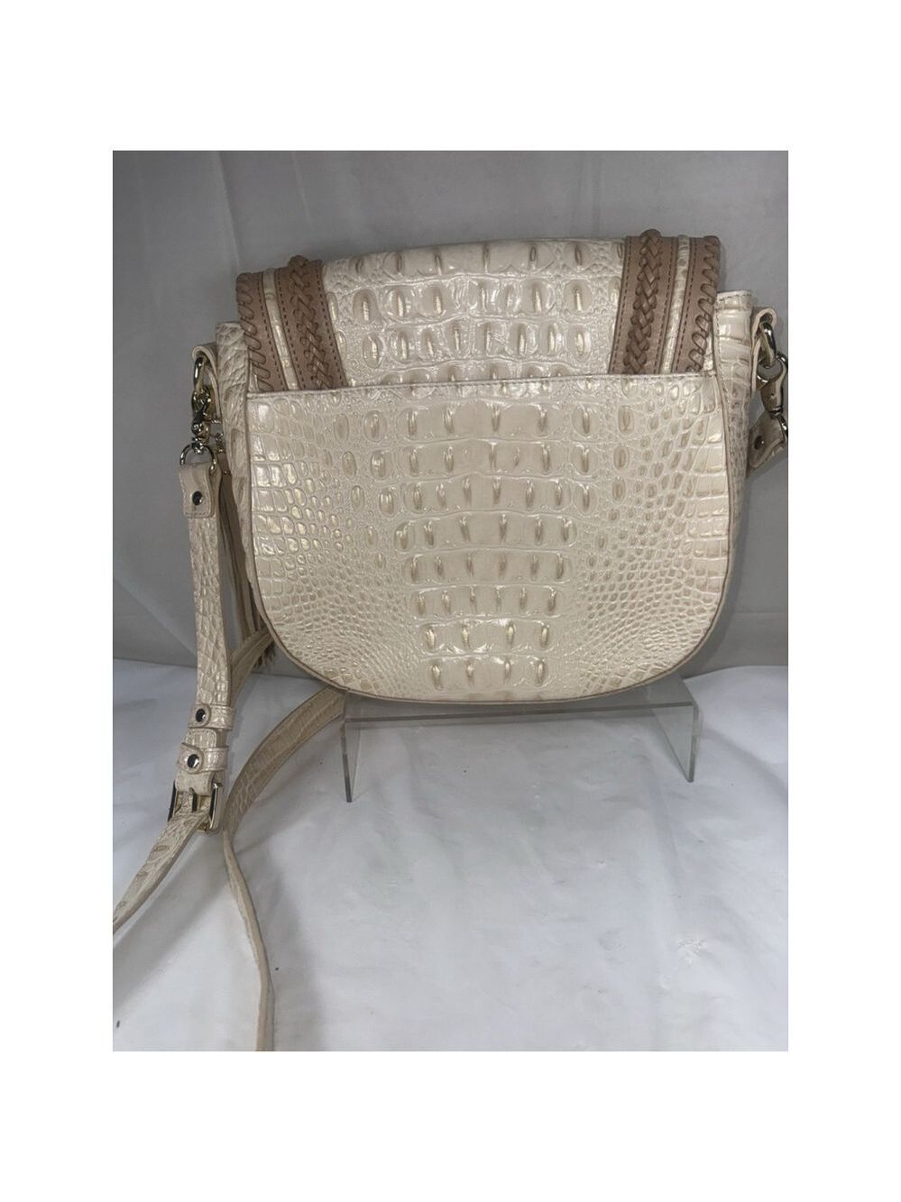 SUNGLOW DALTON Brahmin SONNY Ivory Sand WHIPSTITCH Flap SADDLE BAG Crossbody - Picture 2 of 15